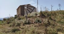 Land with Ruins and Olive Grove – Ideal for Agritourism Land with Ruins and Olive Grove – Ideal for Agritourism