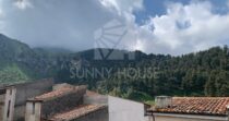 Detached House for Sale in Gratteri