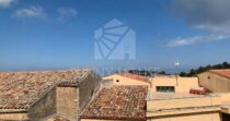 Detached House for Sale in Gratteri