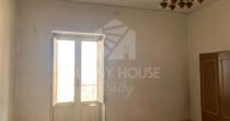 Detached House for Sale in Gratteri