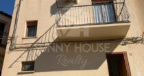 Townhouse with Sea View in Sant’Ambrogio