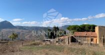 For Sale – Rural Property of Approximately 900 m² with 22 Hectares of Land